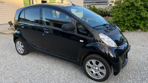 PEUGEOT ION