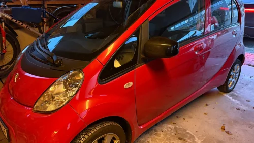 PEUGEOT ION Elbil nivå 1 64 hk edition