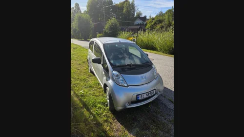 PEUGEOT ION