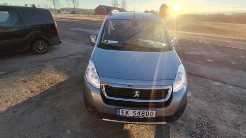 PEUGEOT PARTNER