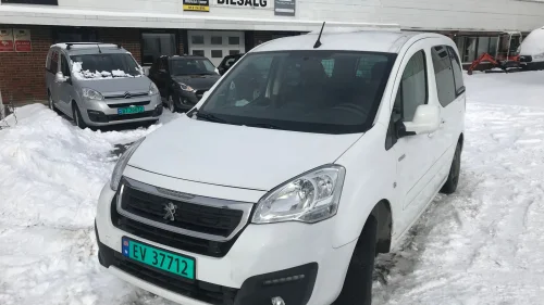 PEUGEOT Partner Teepee Electric SE 2 x SKYVEDØRER AUT 2 STK LADEKABLER EU 10.27