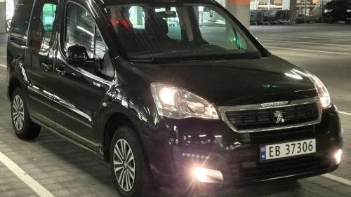 PEUGEOT PARTNER 1 eier | 5-seter elbil | EU-godkjent til 2028