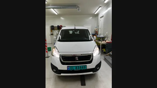 PEUGEOT PARTNER