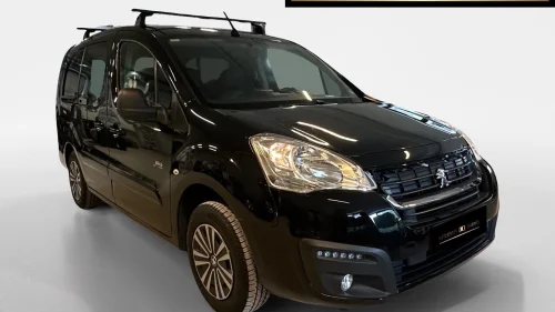 PEUGEOT PARTNER //67hk//3seter//L2//P.sensor//EU2028//DAB++