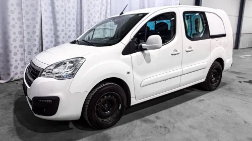 PEUGEOT PARTNER 67 HK 23 KWH AUT CRUISEKONTROLL SKYVEDØRER DAB