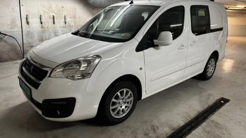 PEUGEOT PARTNER L2//V+S//Takstativ/Innredning/Carplay