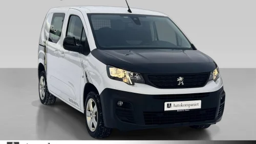 PEUGEOT e-Partner Mester 136hk 50kWh/Cruise/Dab/BT/P.sensorer/2x Skyv