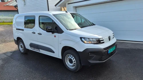 DANGEL e-PARTNER 4WD Mester 136hk 50 kWh 4WD L2