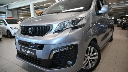 PEUGEOT EXPERT TRAVELLER Elektrisk 75kWh L2 Allure 8-seter LAV KM