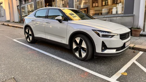 POLESTAR 2