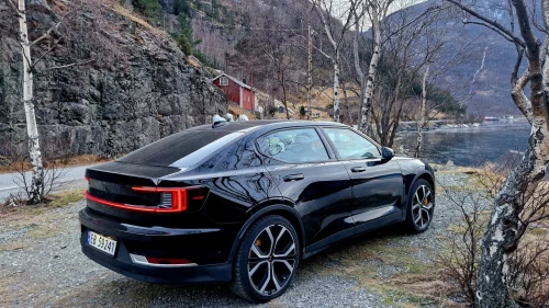 POLESTAR 2 Launch Edition Performance