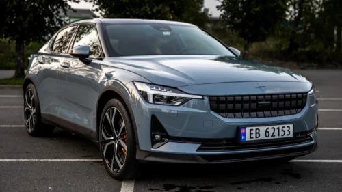 POLESTAR 2 Performance, Plus, Pilot