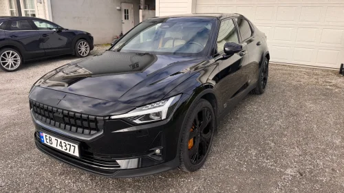 POLESTAR 2 Performance med skinn, og alt tilgjengelig utstyr.