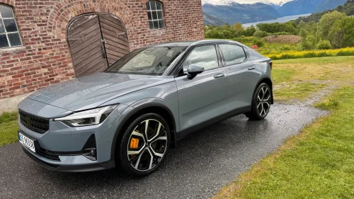 POLESTAR 2 Long Range Dual Motor Performance