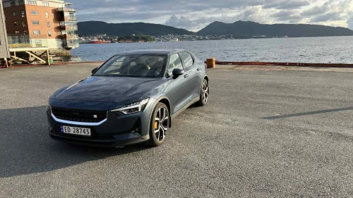 POLESTAR 2 Long Range Dual Motor Performance