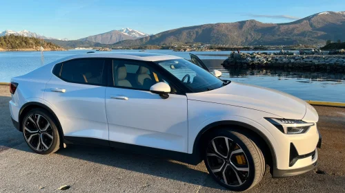 POLESTAR 2 Performance, 476hk 4wd, hengerfeste, takbøyler.