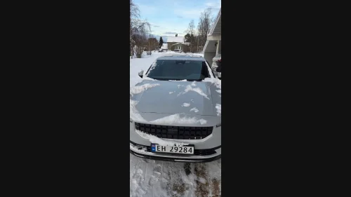 POLESTAR 2 Long Range Single Motor Plus med innfelt LED-bar