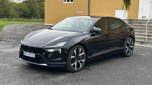 POLESTAR 4 Plus, performance