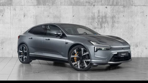 POLESTAR 4 Long Range Dual Motor Plus | Pilot | Performance