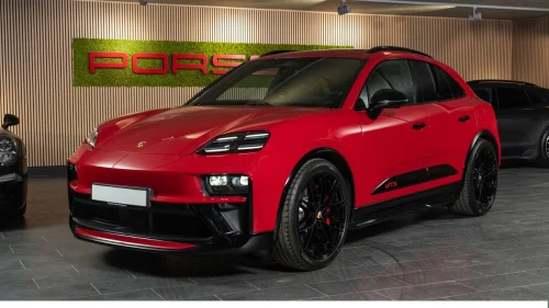 PORSCHE Macan GTS GTS Krok/HUD/BOSE/Passasjerskjerm/Pano/22"/18-vei