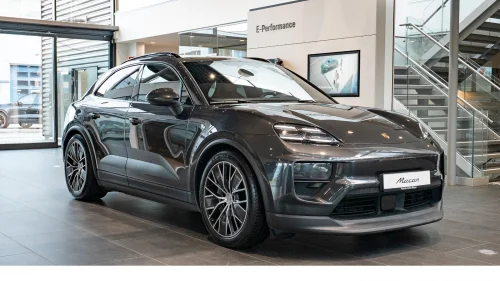 PORSCHE Macan 4 4/BOSE®/14-way/Luft understell/Krok/Head-up