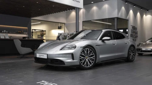 PORSCHE Taycan Sport Turismo 435HK, BOSE®, Cruise Control, PBP