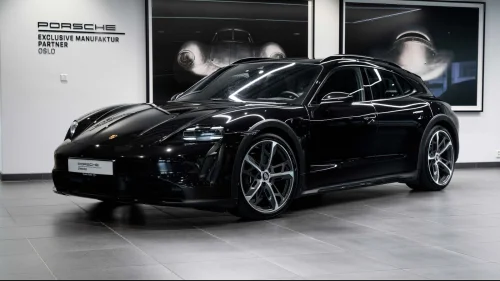 PORSCHE Taycan 4 4 Cross Turismo | 18-Veis | 21" | Chrono | Panorama ++