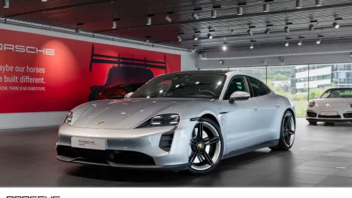PORSCHE Taycan 4S 4S | Sport Chrono | 18-Veis | BOSE® | PAW |