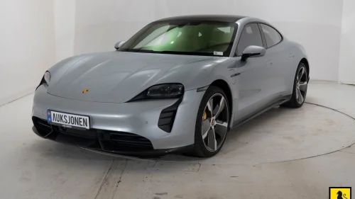 PORSCHE Taycan Turbo S TURBO S 761 HK BURMESTER SPORT-CHRONO MATRIX LUFT PCCB
