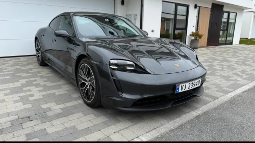 PORSCHE Taycan PBP/18-VEIS/SPORT CHRONO/PASM/NAVI/SKINN/PANO/479KM+++