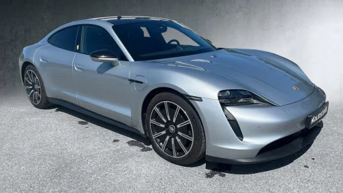 PORSCHE Taycan Pen bil. mye utstyr . Lav KM. Batteri 93 kWh