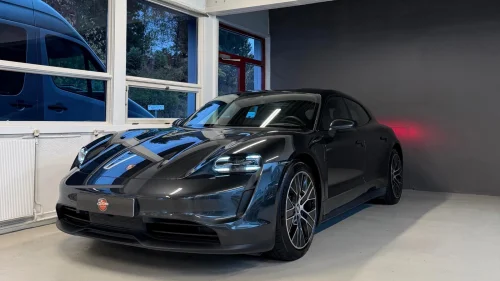 PORSCHE Taycan Sport Turismo Sport Turismo ALDRI VINTERKJØRT, 1 EIER