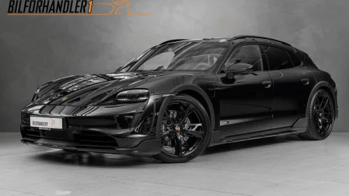 PORSCHE Taycan 4 4 18-veis/Pano/Acc/HUD/Bose/Sportchrono/Offroad design