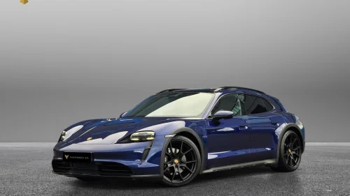 PORSCHE Taycan 4 18-veis/RearAx/Keyless/ACC/SportChrono/SportSound/4+1