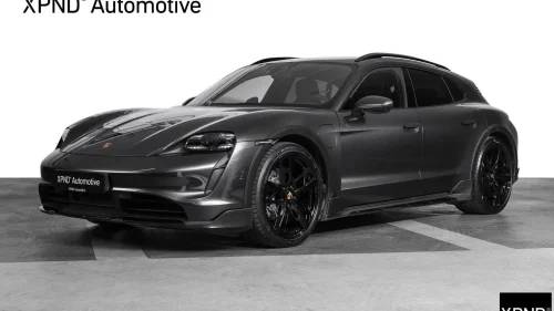 PORSCHE Taycan 4 Offr.Design|Chrono|21"|18-v|Matrix|360kam|Pano|BOSE++