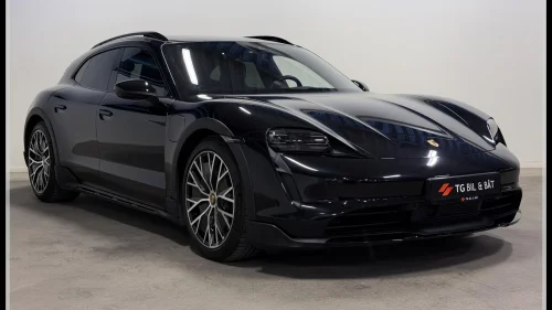 PORSCHE Taycan 4 4 PBP - OFFROAD/ACC/LUFT/MATRIX/CHRONO/PANO/360/KEYLESS