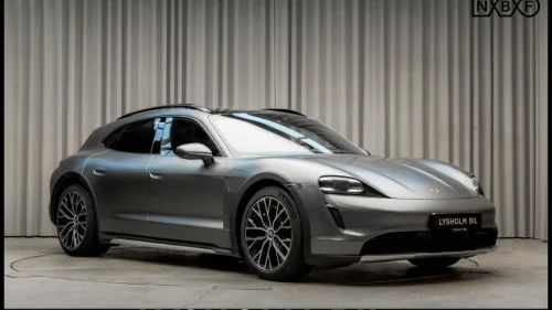 PORSCHE Taycan 4 4/ACC/SportC/Matrix/Bose/HUD/Passasjerskjerm/Pano/18v
