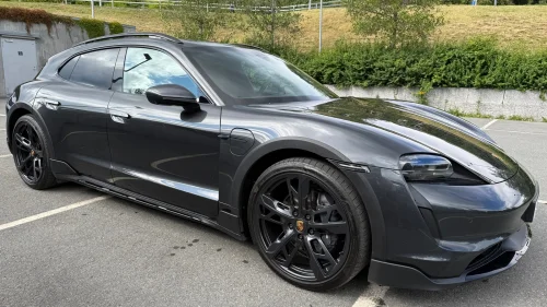 PORSCHE Taycan 4 CT4, 08/22, HUD, 18-veis, Sp.chr, fullskinn, off. des++