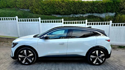 RENAULT MEGANE E-TECH ELECTRIC E-Tech Electric 220 Iconic