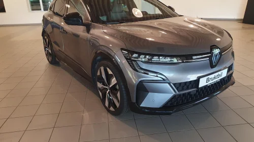 RENAULT MEGANE E-TECH ELECTRIC Populær Elbil med god rekkevidde.