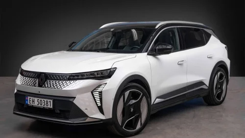 RENAULT SCENIC E-TECH ELECTRIC Renault Scenic E-Tech Iconic demobil
