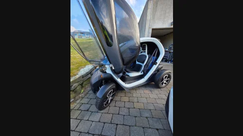 RENAULT Twizy