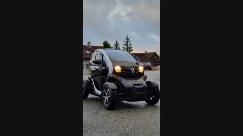 RENAULT TWIZY - Med gode vinduer og vinterdekk selges