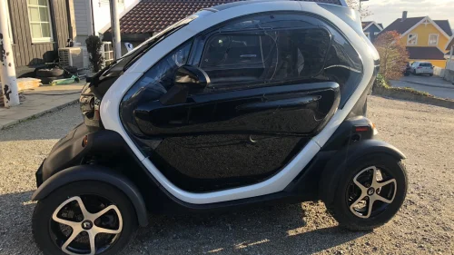 RENAULT TWIZY 620 (Motorsykkel med 4 hjul).