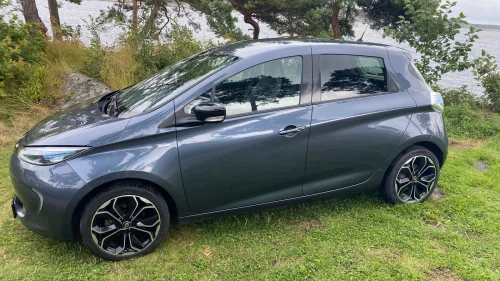 RENAULT ZOE Svært pen!Iconic.Bose.Skinn.17alu.Gar.test.Ny EU/serv.