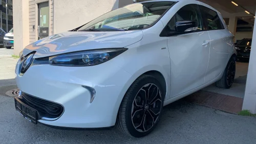 RENAULT ZOE ZE40, RKAMERA, BOSE, NAVI, DELSKINN, DAB+, NY EU,