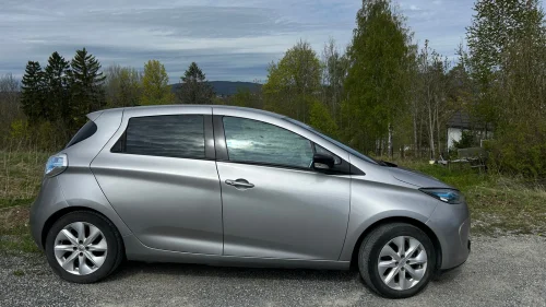 RENAULT ZOE
