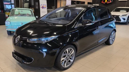 RENAULT ZOE EN EIER/ Kamera/ Ladekabel
