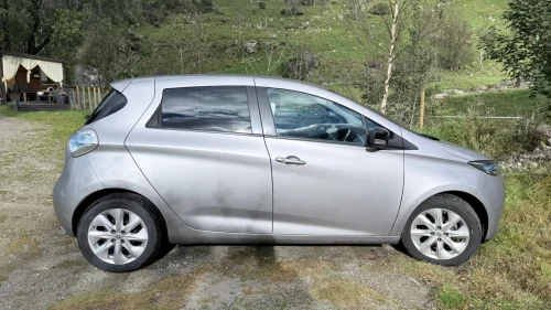 RENAULT ZOE