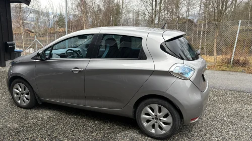 RENAULT ZOE Life